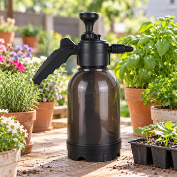 2L Manual Pump Garden Spray Bottle – Black