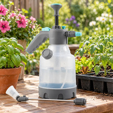 3L Manual Pressure Garden Sprayer with 3-in-1 Nozzle Set